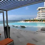 Morros City-Espectacular Apto Vista al Mar Piso 8