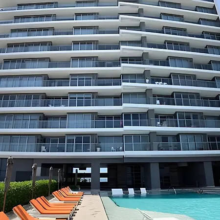 Morros City-espectacular Apto Vista Al Mar Piso 8